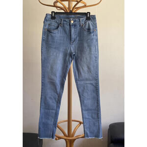 Seven7 Womens Slim Fit Weekend Jean Size 6 Mid Rise Raw Hem Pants